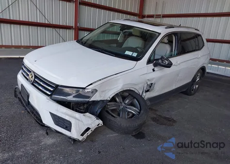 2021 Volkswagen Tiguan 2.0T Se/2.0T Se R-Line Black/2.0T Sel из США, поврежденный, VIN 3VV2B7AX1MM024173